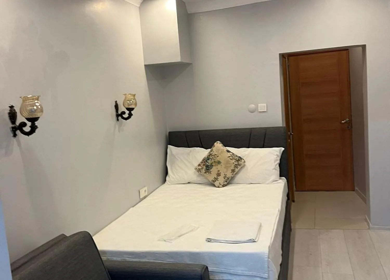 Riverland Suites Apart Hotel Istanbul Bed & Breakfast