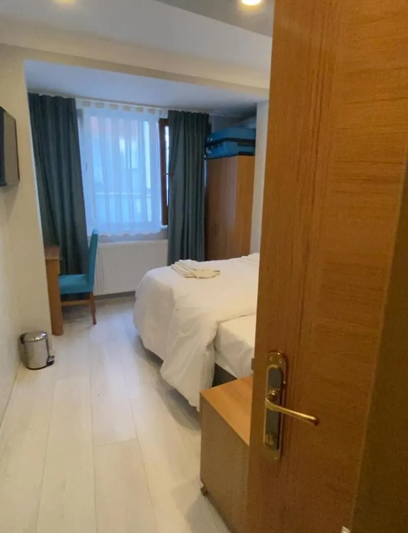 Riverland Suites Apart Hotel Istanbul 0*,